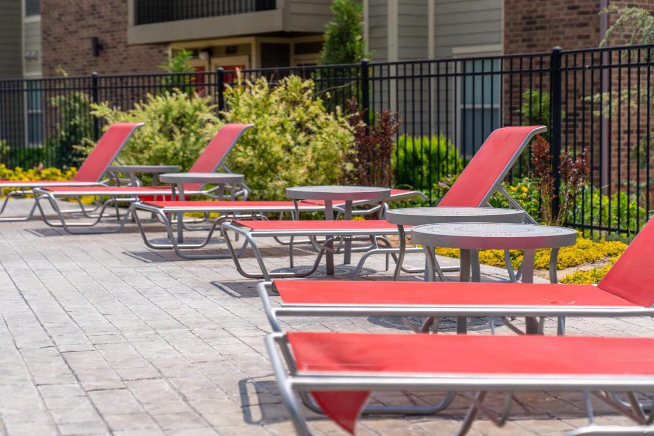 Ou Sooner, Pool & Gym, Bbq, Netflix, 100Mb Internet, Lg Washer & Dryer, Close To Ou! Norman Extérieur photo