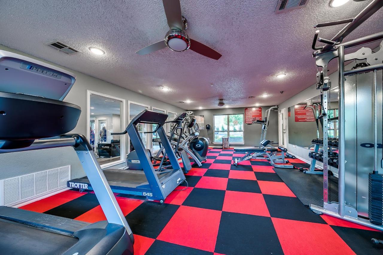Ou Sooner, Pool & Gym, Bbq, Netflix, 100Mb Internet, Lg Washer & Dryer, Close To Ou! Norman Extérieur photo