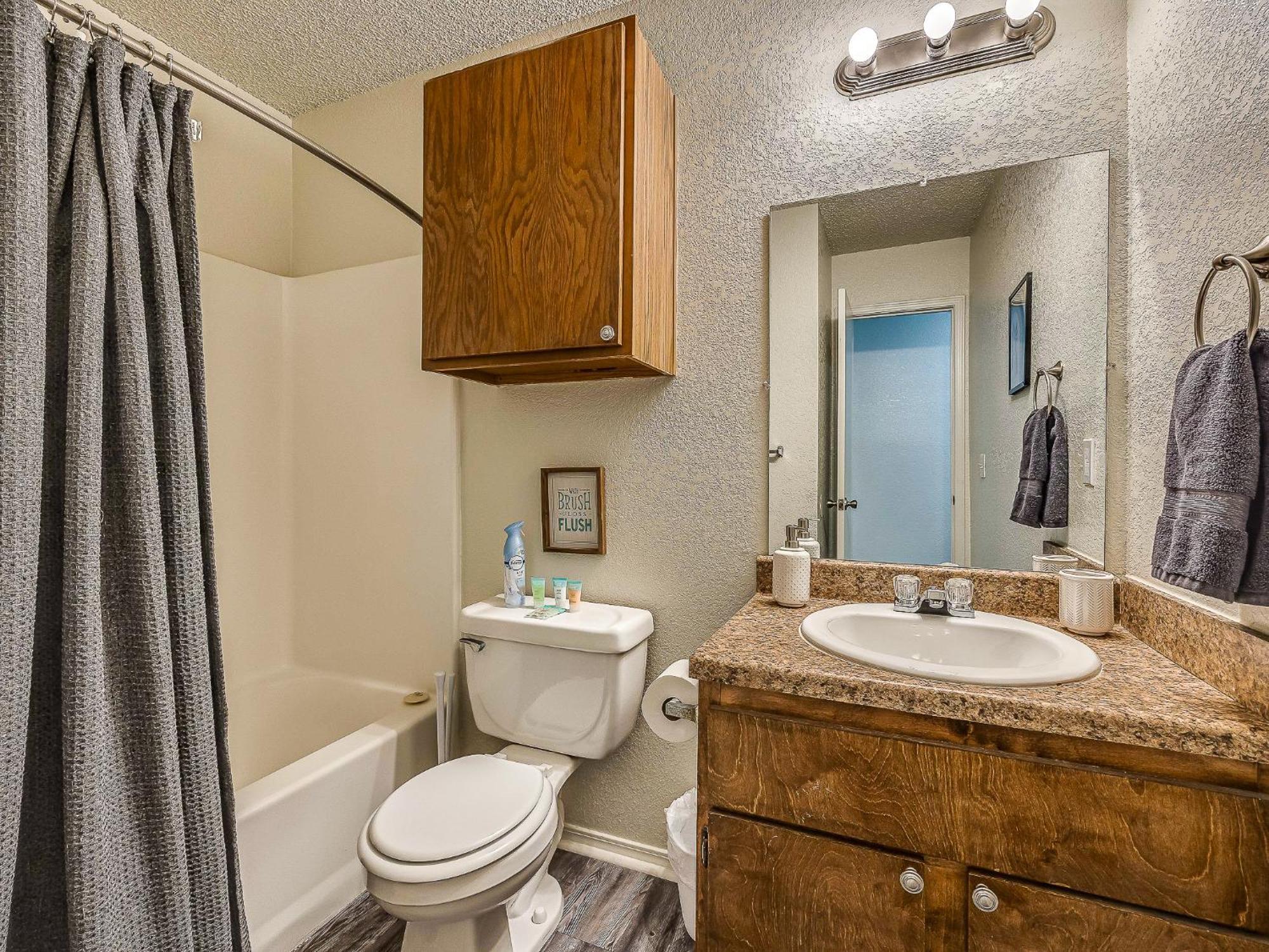 Ou Sooner, Pool & Gym, Bbq, Netflix, 100Mb Internet, Lg Washer & Dryer, Close To Ou! Norman Extérieur photo